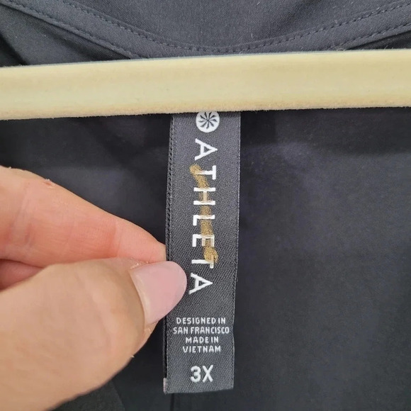 Nwt ATHLETA Marlow Romper Black shorts pullover size 3X - Picture 5 of 7